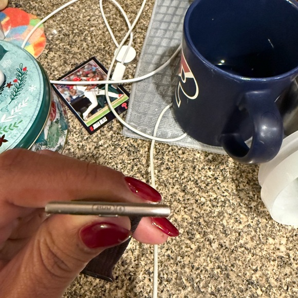 Apple Watchh Strap (Authentic) - Picture 3 of 6